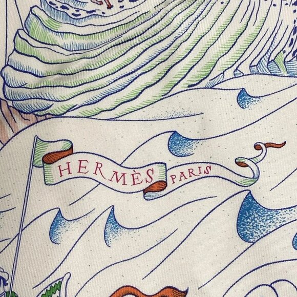 HERMES Carre 90 - White Pink Multi Scarf - Picture 6 of 6
